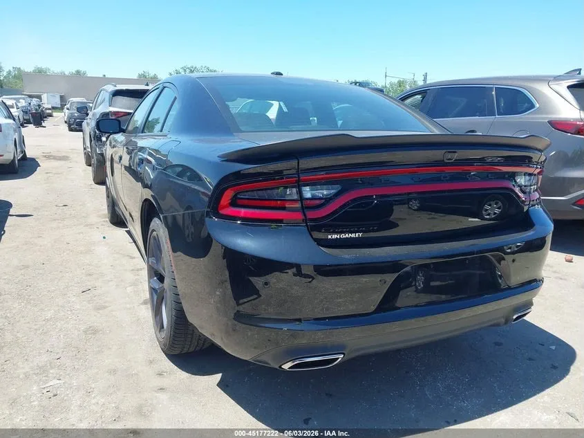 Dodge Charger z USA – czy warto sprowadzić? Trwały sedan z charakterem